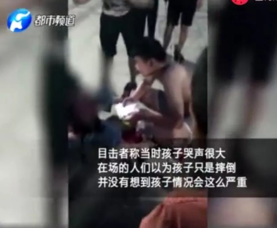 惊闻噩耗！女子体重逾三百斤压死养子，背后真相令人深思——以香港视角解读事件内幕